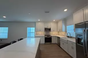 1523 W Chestnut St, Tampa, FL 33607 - Photo 5