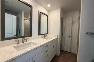 1523 W Chestnut St, Tampa, FL 33607 - Photo 9