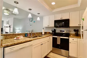 18400 Gulf Blvd, Indian Shores, FL 33785 - Photo 9