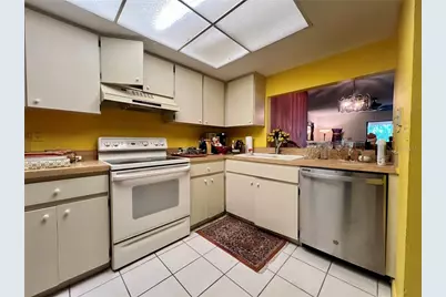 2650 Countryside Boulevard #B302, Clearwater, FL 33761 - Photo 5