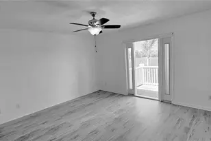 3747 Pompano Dr SE, Saint Petersburg, FL 33705 - Photo 27