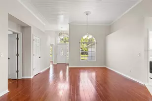 9042 Breland Dr, Tampa, FL 33626 - Photo 7