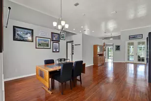 9042 Breland Dr, Tampa, FL 33626 - Photo 7