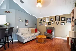 9042 Breland Dr, Tampa, FL 33626 - Photo 23