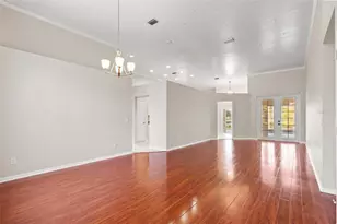 9042 Breland Dr, Tampa, FL 33626 - Photo 11