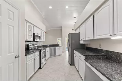 9042 Breland Drive, Tampa, FL 33626 - Photo 15