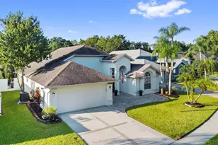 9042 Breland Dr, Tampa, FL 33626 - Photo 5