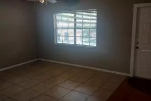 4617 Snook Dr, Tampa, FL 33617 - Photo 5