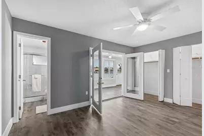 5955 30th Avenue S #105, Gulfport, FL 33707 - Photo 11