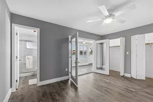 5955 30th Ave S, Gulfport, FL 33707 - Photo 11