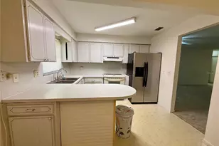 6775 Armand Pl N, Pinellas Park, FL 33781 - Photo 9
