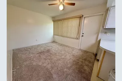 6775 Armand Place N #4, Pinellas Park, FL 33781 - Photo 15