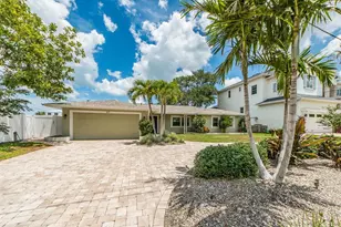 40 Sunset Bay Dr, Belleair, FL 33756 - Photo 3