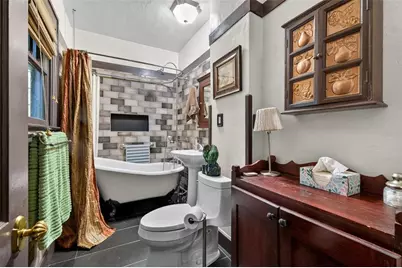652 8th Avenue N, Saint Petersburg, FL 33701 - Photo 15