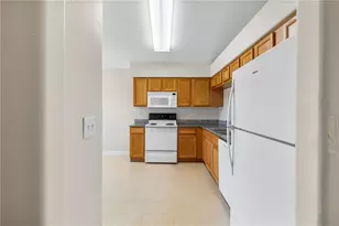 31421 Triborough Dr, Wesley Chapel, FL 33545 - Photo 13