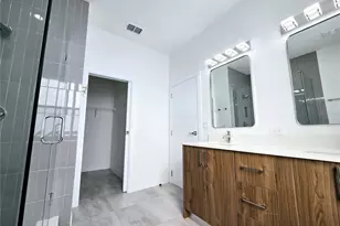 7565 Gesualdo Ct, Tampa, FL 33614 - Photo 13