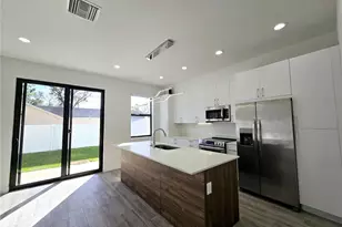 7565 Gesualdo Ct, Tampa, FL 33614 - Photo 5