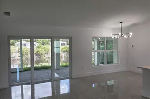 211 NE 31st St, Cape Coral, FL 33909 - Photo 3