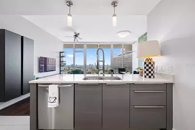 175 1st Street S #1204, Saint Petersburg, FL 33701 - Photo 13