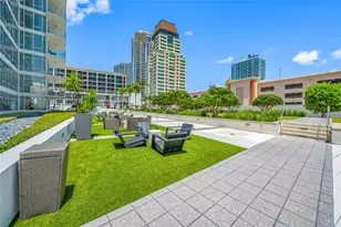 175 1st St S, Saint Petersburg, FL 33701 - Photo 39