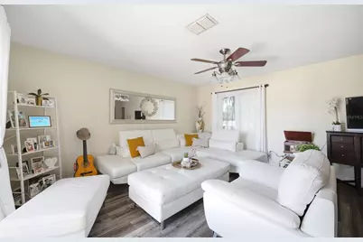 111 69th Avenue N, Saint Petersburg, FL 33702 - Photo 11