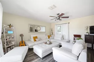 111 69th Ave N, Saint Petersburg, FL 33702 - Photo 11
