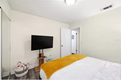 111 69th Avenue N, Saint Petersburg, FL 33702 - Photo 25