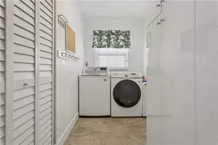 1883 Oakdale Ln N, Clearwater, FL 33764 - Photo 21