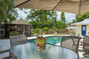 1883 Oakdale Ln N, Clearwater, FL 33764 - Photo 41
