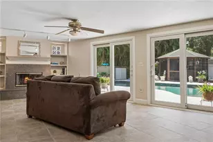1883 Oakdale Ln N, Clearwater, FL 33764 - Photo 15