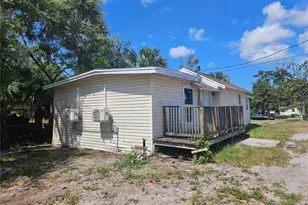 2220 20th St S, Saint Petersburg, FL 33712 - Photo 3