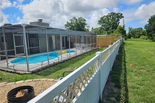 1853 Dartmouth Dr, Holiday, FL 34691 - Photo 5