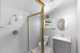 135 Aranda St NE, Saint Petersburg, FL 33704 - Photo 17