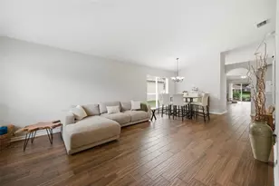 25114 Lexington Oaks Blvd, Wesley Chapel, FL 33544 - Photo 5