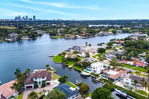 874 Placido Way NE, Saint Petersburg, FL 33704 - Photo 3