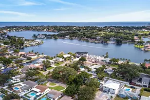 874 Placido Way NE, Saint Petersburg, FL 33704 - Photo 57