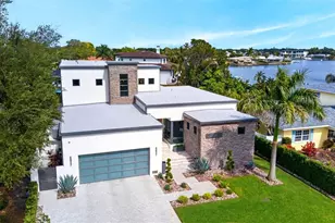 874 Placido Way NE, Saint Petersburg, FL 33704 - Photo 57