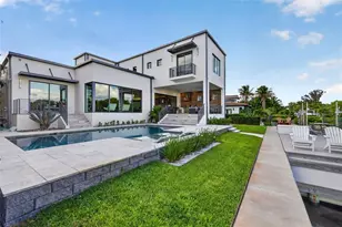 874 Placido Way NE, Saint Petersburg, FL 33704 - Photo 29
