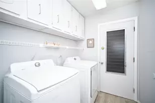 1647 Bentley Ct, Palm Harbor, FL 34684 - Photo 13