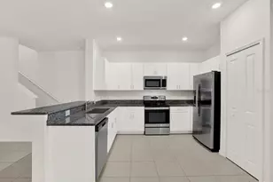 6144 Shiner St, Land O Lakes, FL 34638 - Photo 9