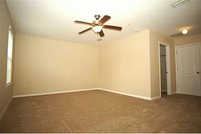 11406 Marbella Terrace Street, Tampa, FL 33637 - Photo 13