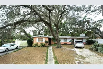 2304 W Woodlawn Ave, Tampa, FL 33618 - Photo 1