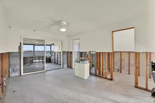 218 Driftwood Ln, Largo, FL 33770 - Photo 13