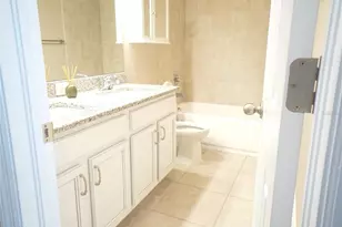 1325 Cadence Ct, Brandon, FL 33511 - Photo 27