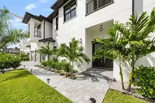 3701 S Lynwood Ave, Tampa, FL 33611 - Photo 3