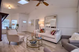 957 Edgehill Dr, Palm Harbor, FL 34684 - Photo 9
