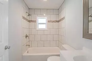 313 24th Ave E, Bradenton, FL 34208 - Photo 21
