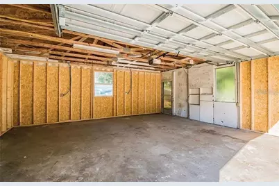 313 24th Avenue E, Bradenton, FL 34208 - Photo 33