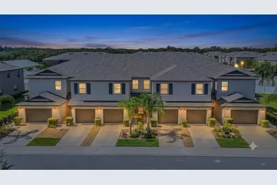 817 Royal Empress Drive, Ruskin, FL 33570 - Photo 1