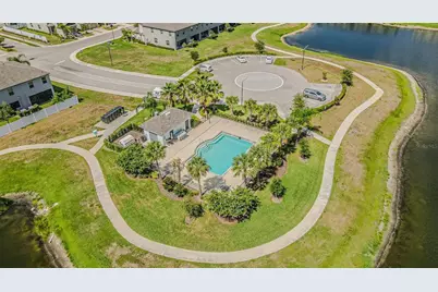 817 Royal Empress Drive, Ruskin, FL 33570 - Photo 13